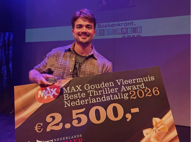 Alexander Colin wint MAX Gouden Vleermuis Beste Thriller Award