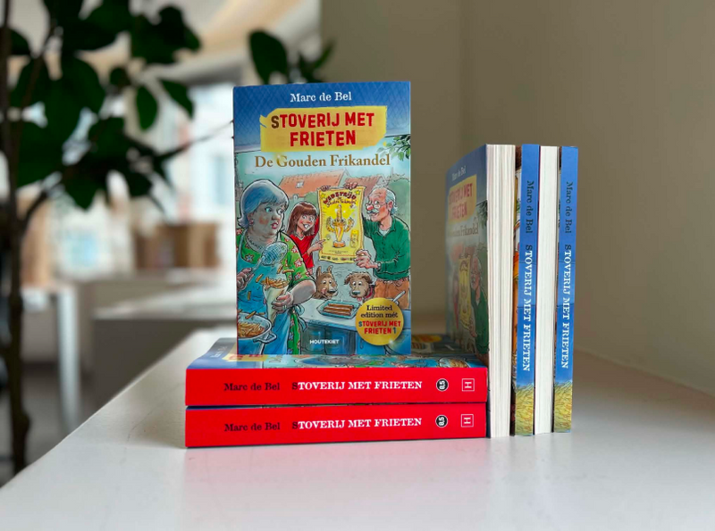 WINACTIE Maak 5x kans op gesigneerde limited edition 'De Gouden Frikandel' van Marc de Bel